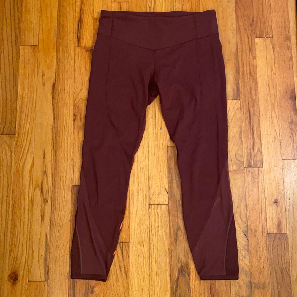 LULULEMON | Maroon Leggings